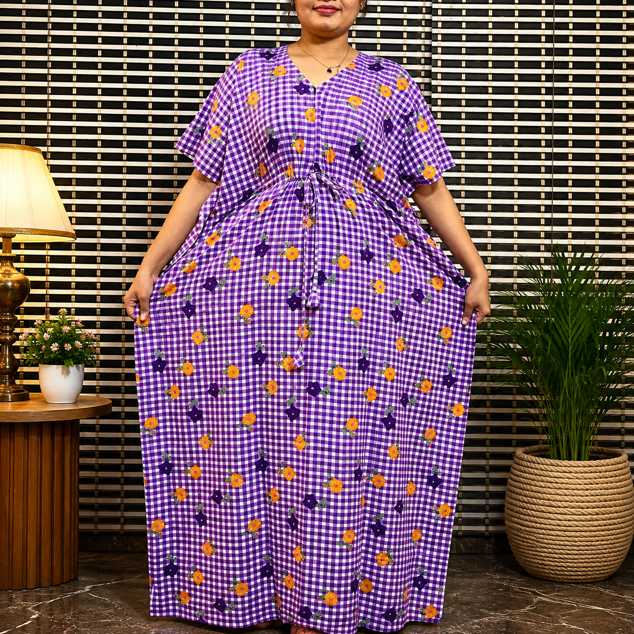 2026/08/98726.png Check Floral Kaftan - Image 1