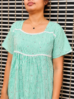 Lines with 💚 green frock