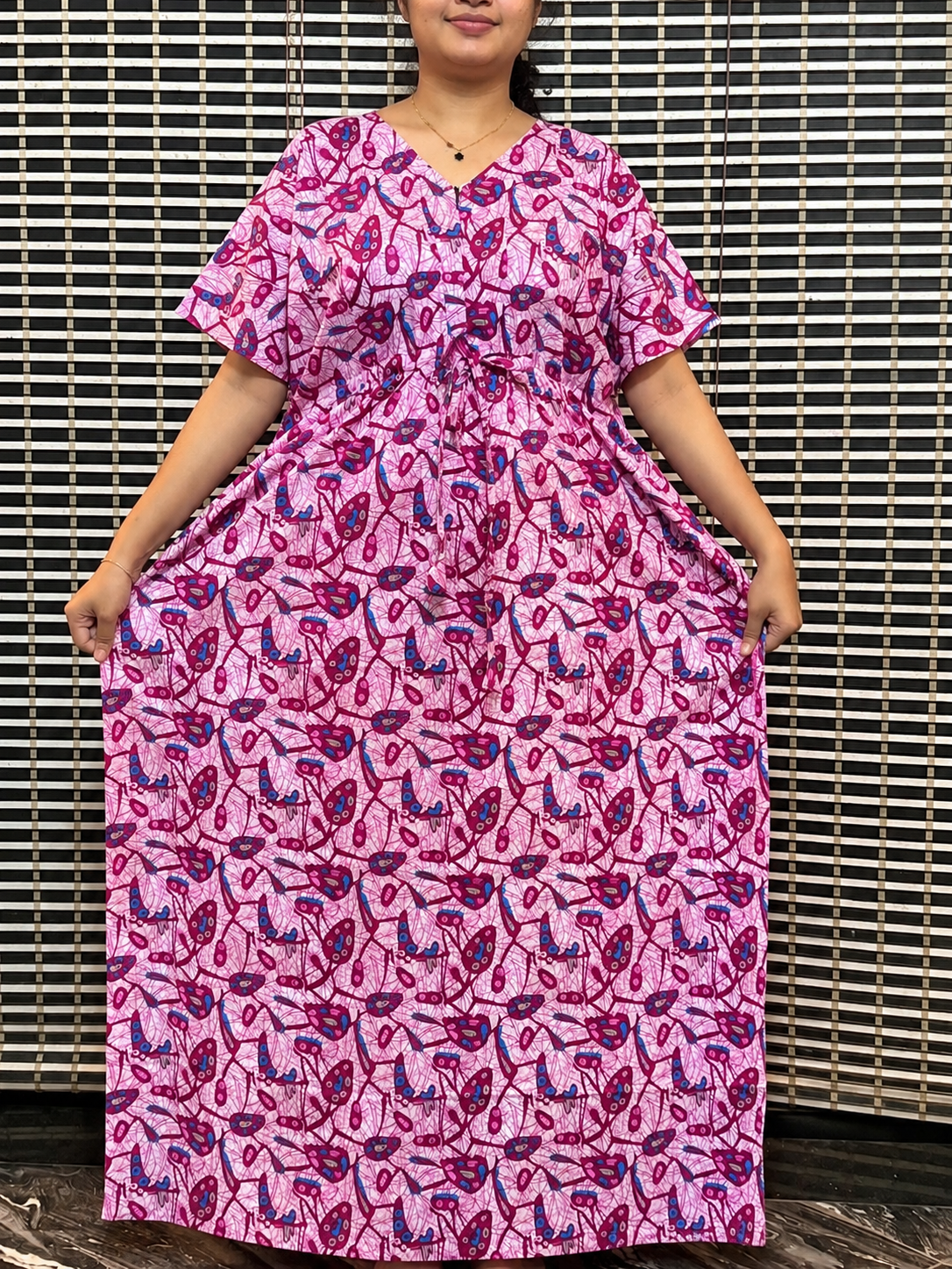 2026/09/104976.png Bathik Kaftan - Image 1