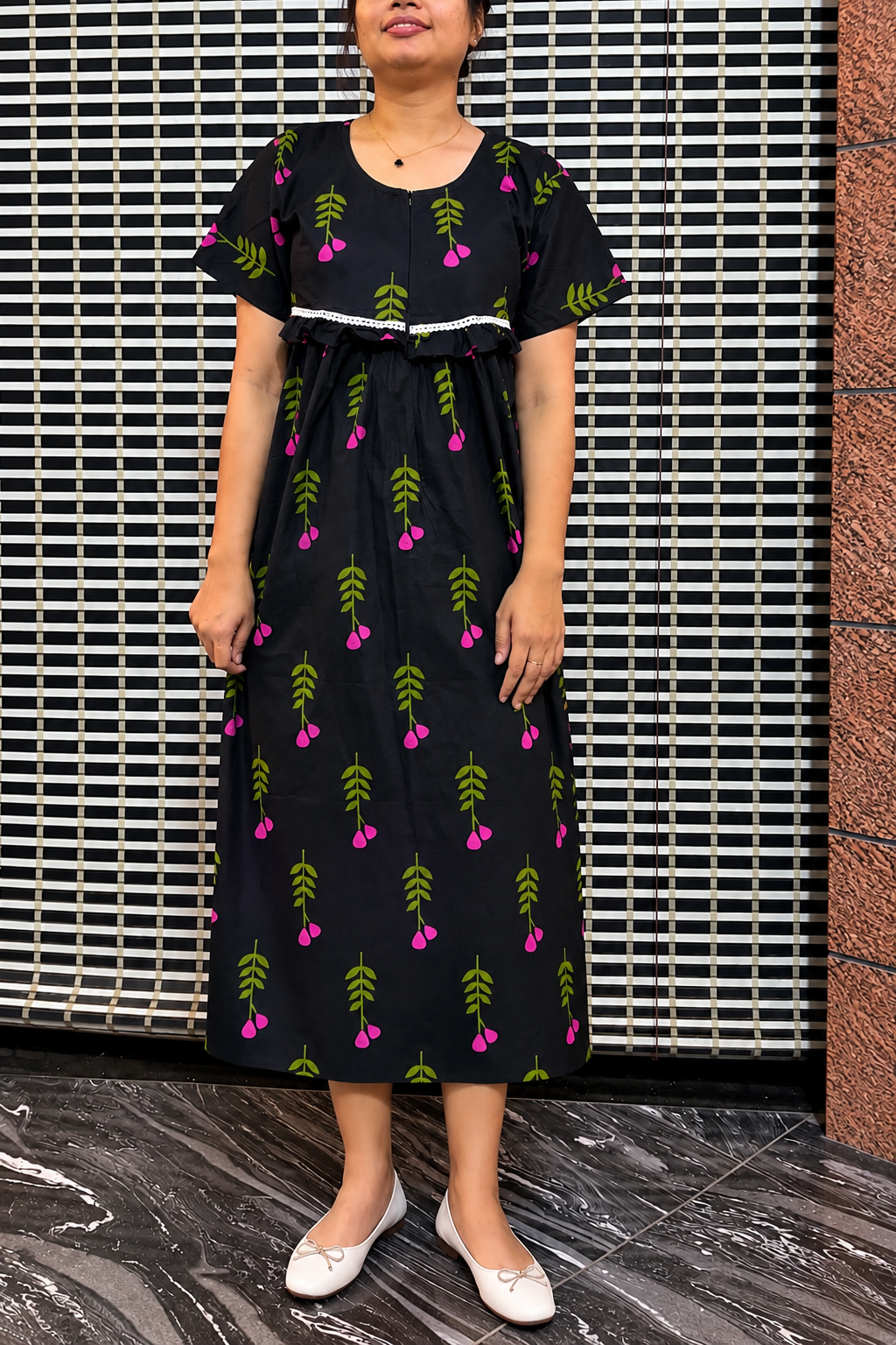 2026/09/105168.png Black blossom frock - Image 1