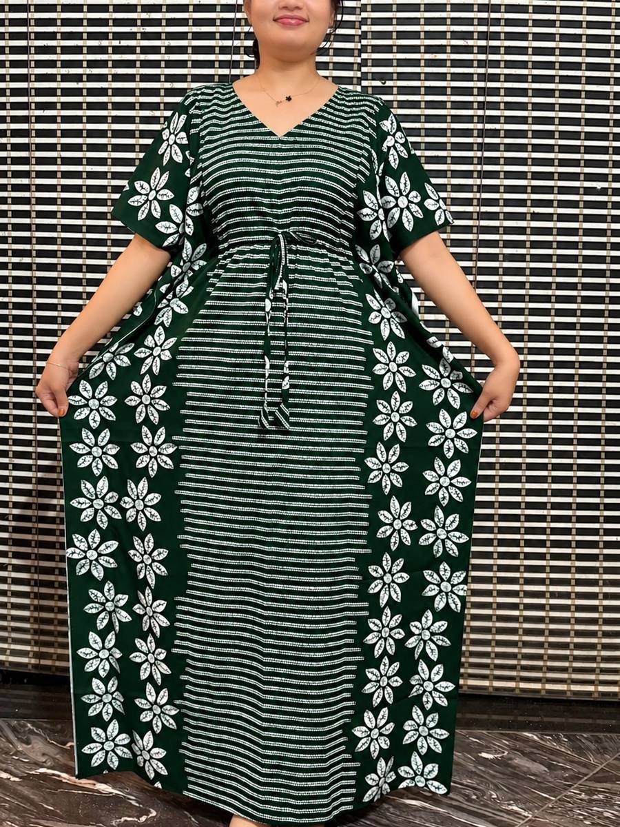 2026/09/113700.jpg 2 side zib FLORAL KAFTAN - Image 1