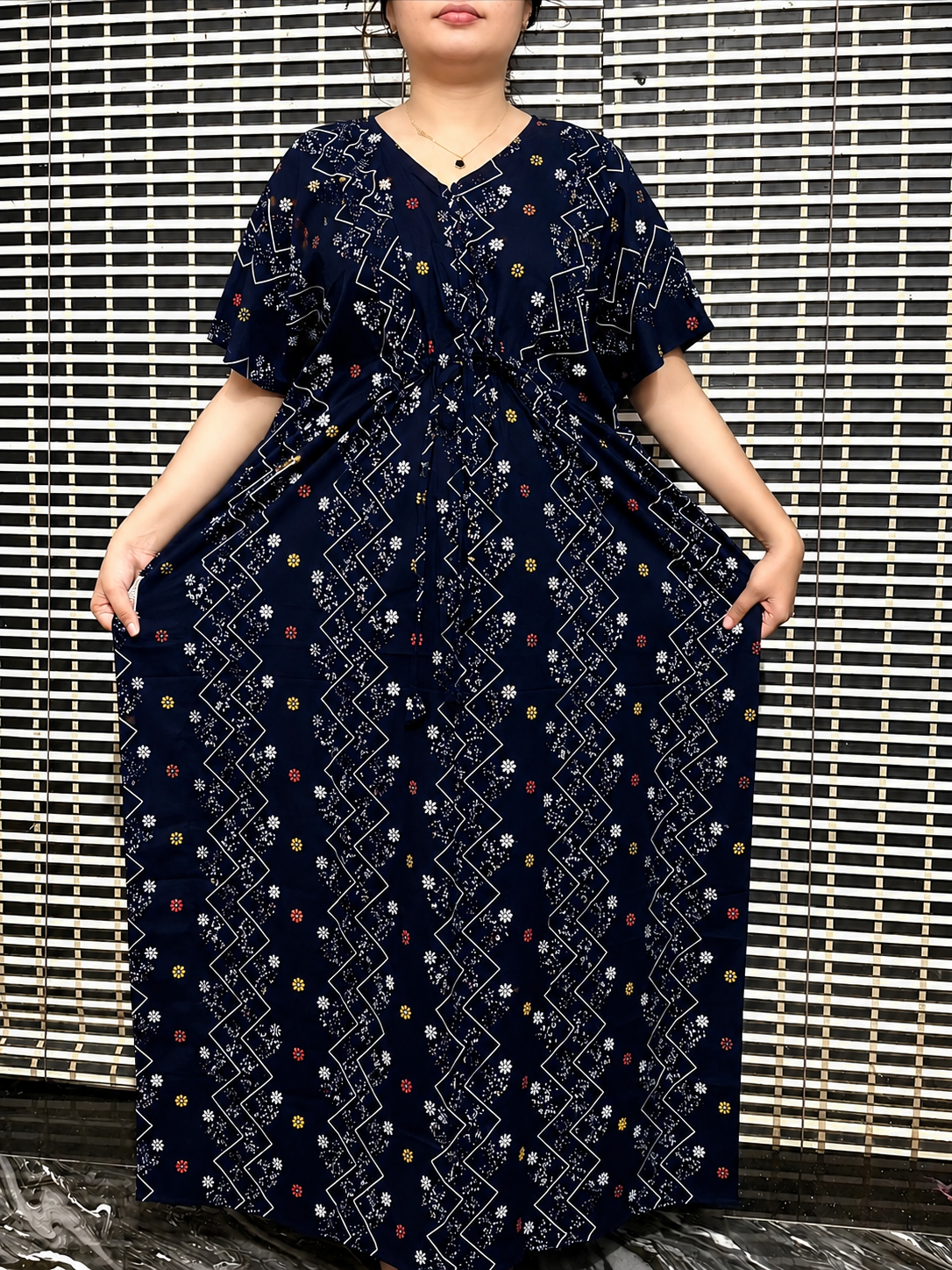 2026/09/99789.png Navy blue zig zag Kaftan - Image 1