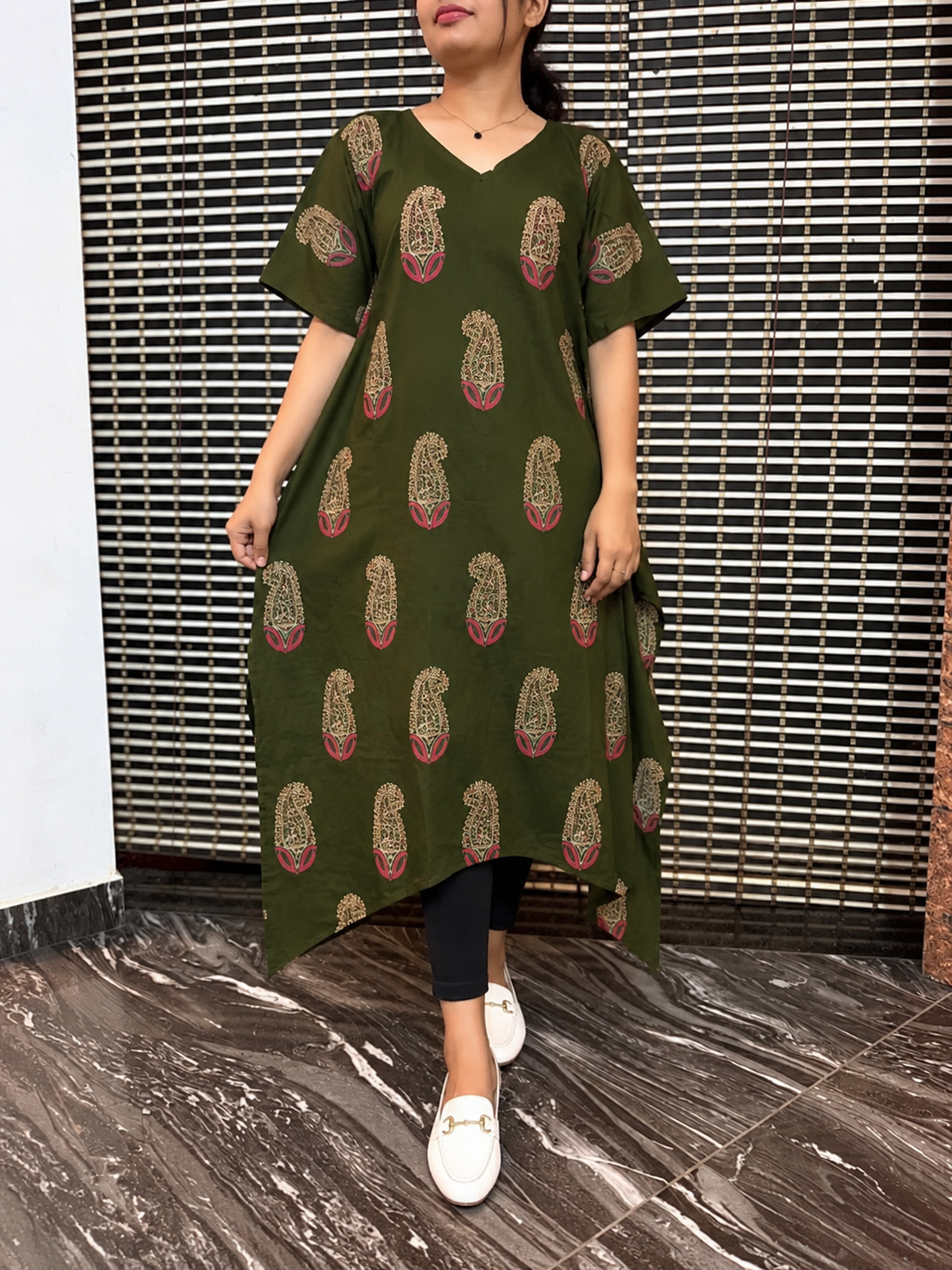 2026/10/124267.png Kaftan Top green - Image 1